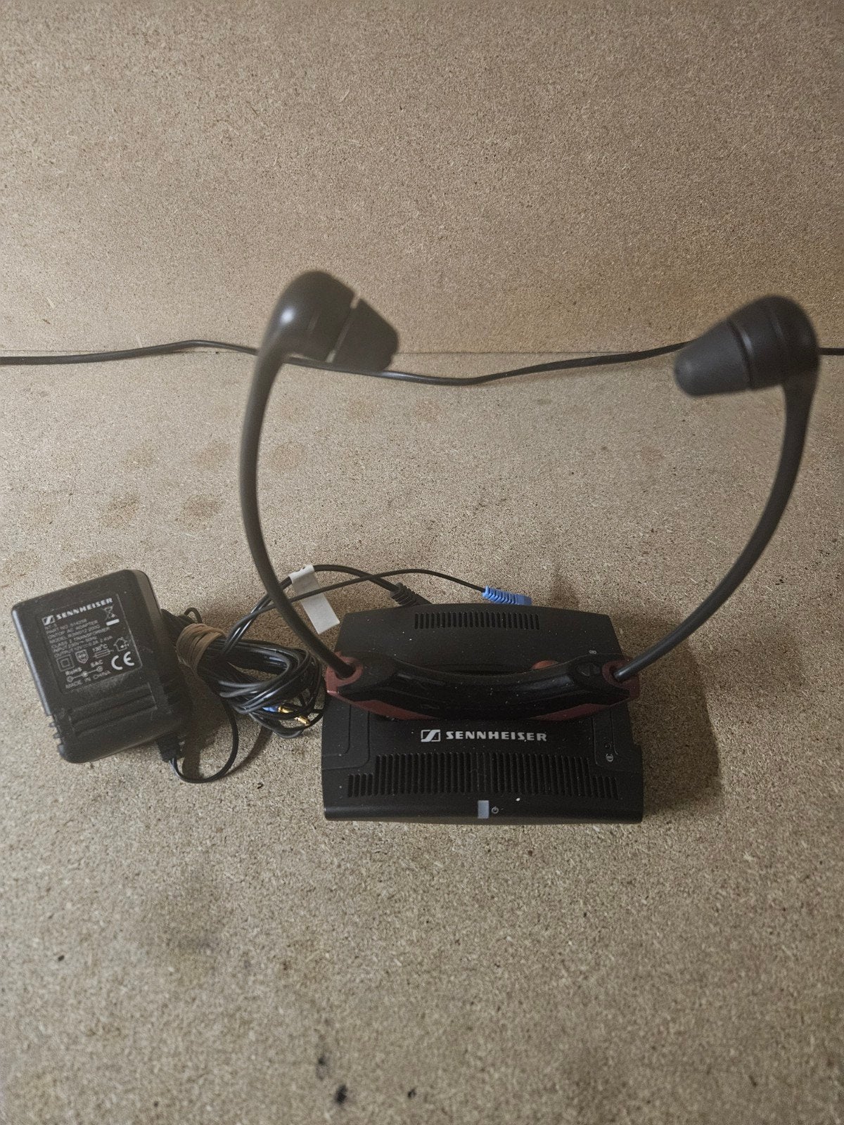 Sennheiser RI 50 Draadloze Koptelefoon met BasisstationHet w, Audio, Tv en Foto, Koptelefoons, Ophalen, Gebruikt, Sennheiser, Overige typen