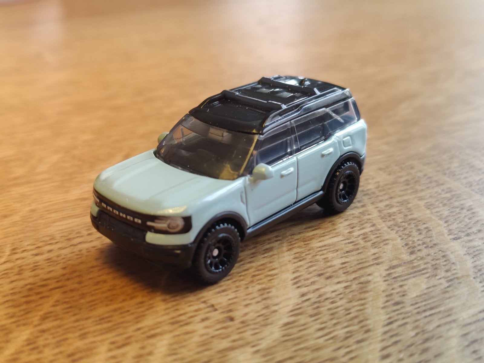 Matchbox Ford Bronco Sport BLAUW, Ophalen of Verzenden