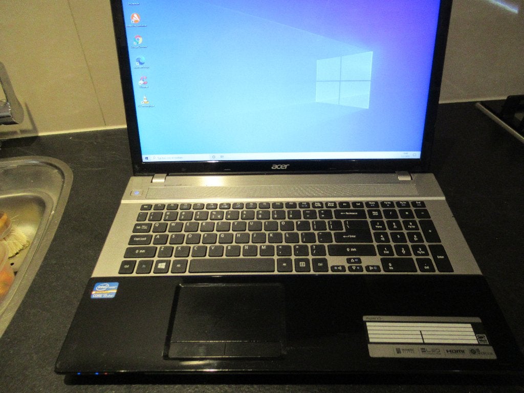 acer aspire v3 731  i5, Gebruikt, HDD, 2 tot 3 Ghz, Qwerty