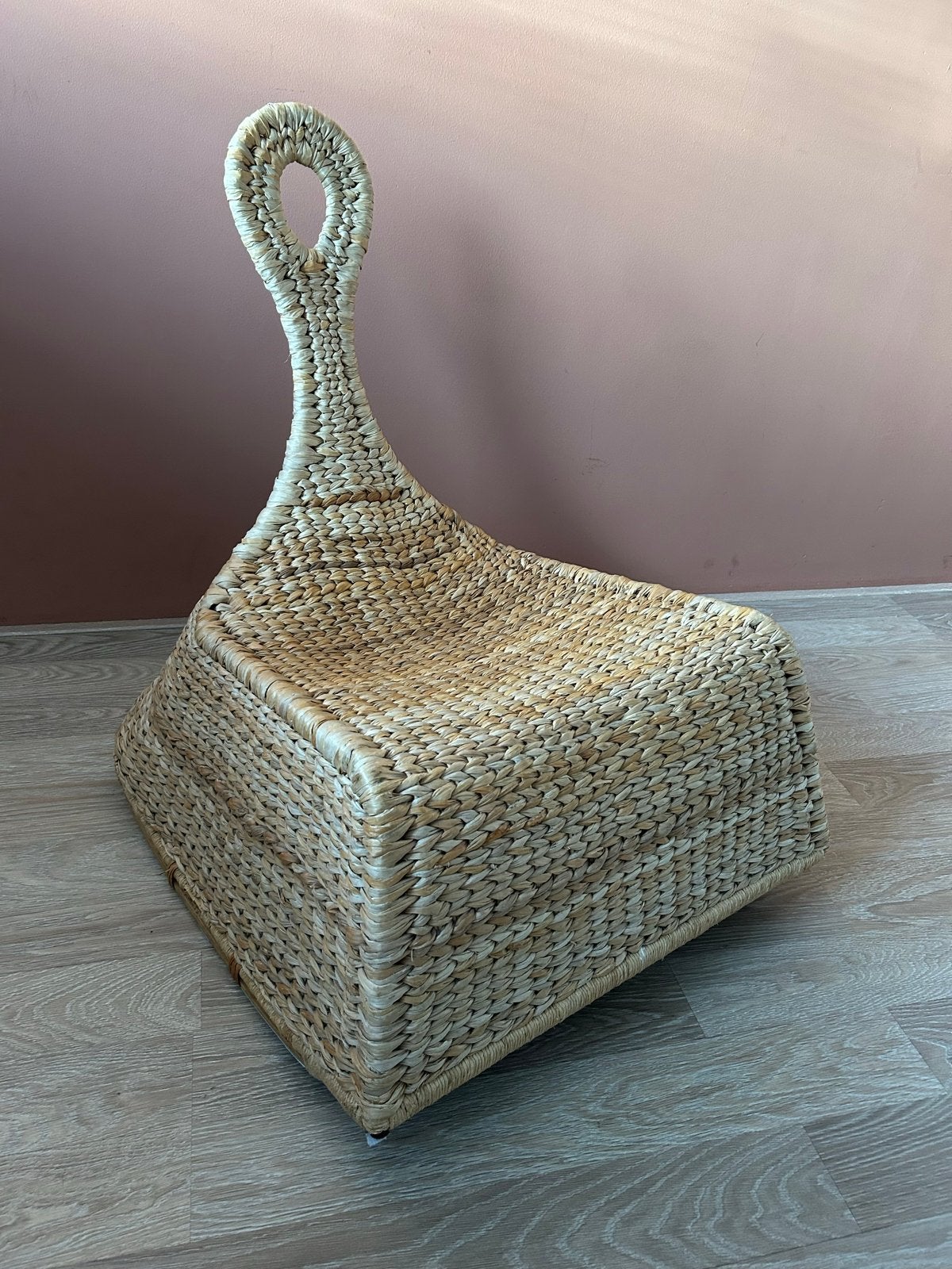 Ikea Gullholmen - rieten schommelstoel, Huis en Inrichting, Stoelen, Ophalen, Gebruikt, Overige kleuren, Riet of Rotan