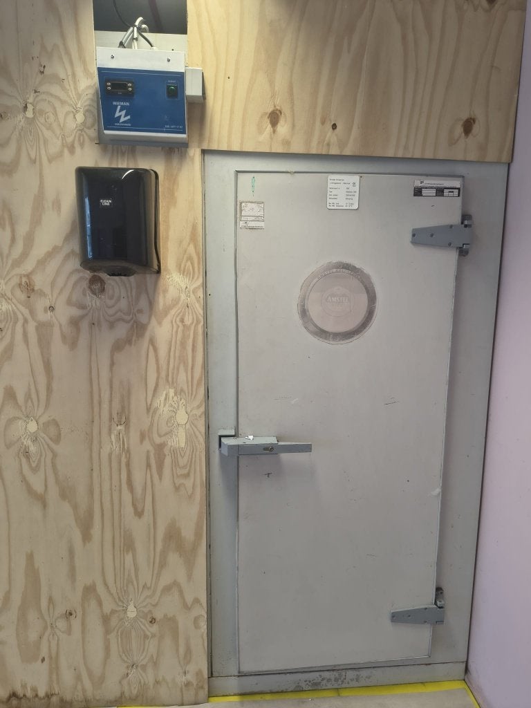 Professionele Koelcel met Rekken - Ideaal voor Horeca, Ophalen, 200 liter of meer, 60 cm of meer, 160 cm of meer