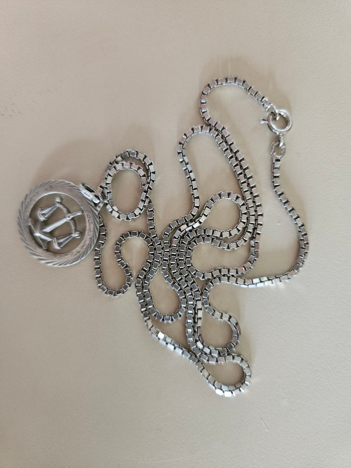Mooie zilveren ketting met sterrenbeeld weegschaal, Verzenden, Zilver, Ketting