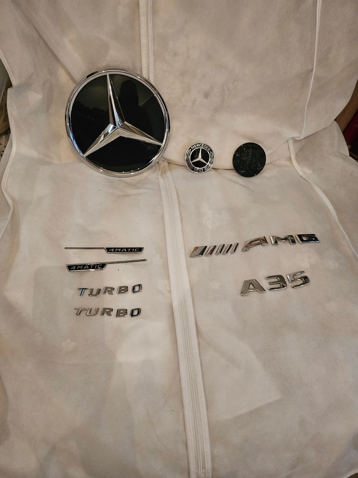 Mercedes-Benz logo's en emblemen, Ophalen of Verzenden, Nieuw, Mercedes-Benz