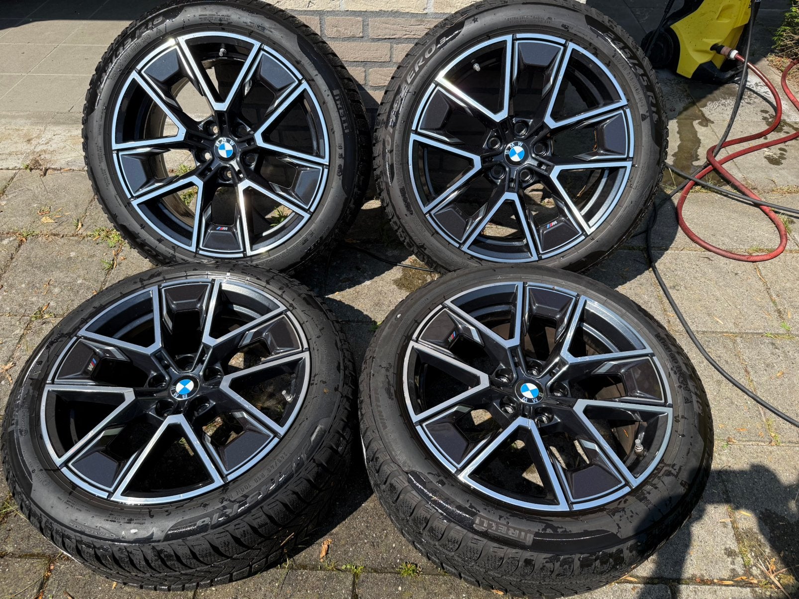 Winterwielset 18” Styling 858M voor BMW i4 en 4 serie, Ophalen, 18 inch, 245 mm, Banden en Velgen