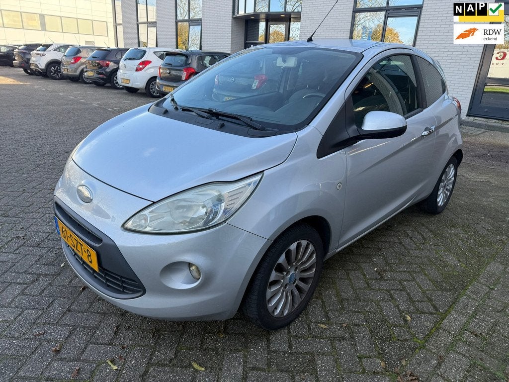 Ford Ka 1.2 Titanium X start/stop / apk / nap / airco / boek, Auto's, Voorwielaandrijving, Euro 5, Gebruikt, 1242 cc