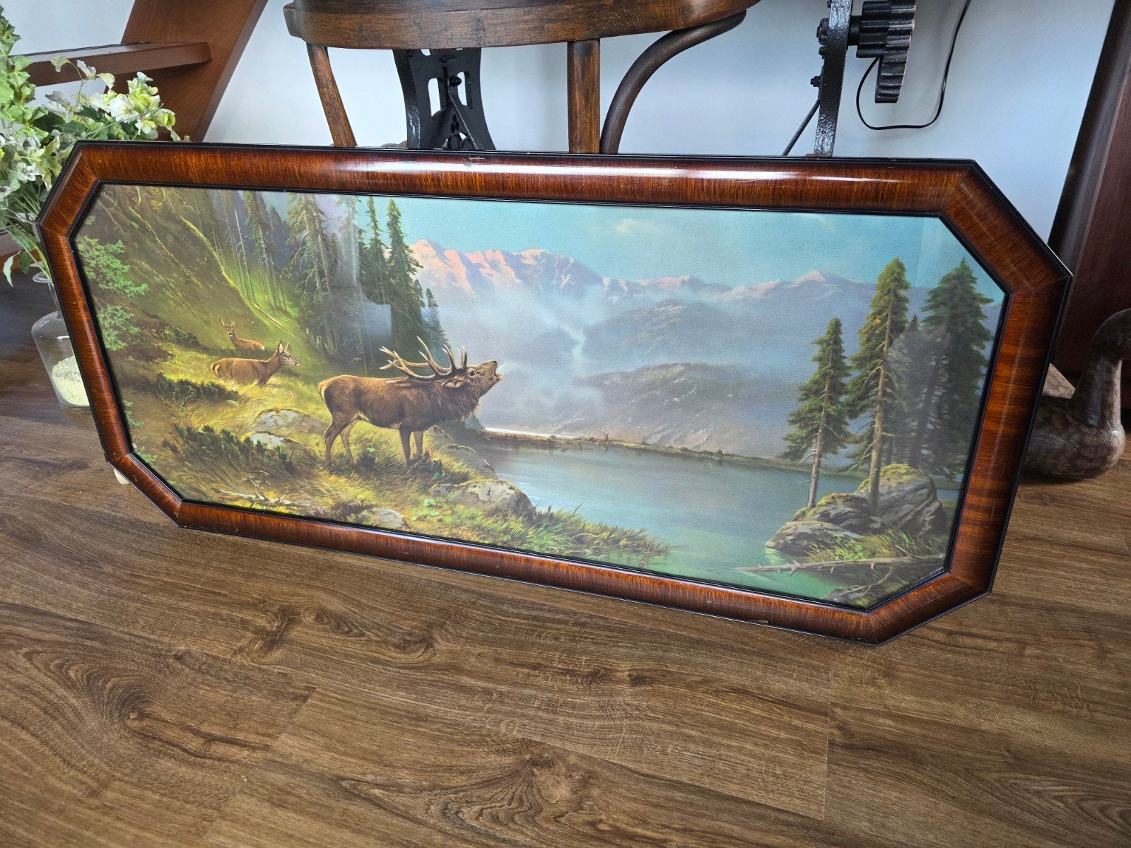 Vintage Schilderij: Brullend Hert in Berglandschap, Ophalen, Achter glas, Dieren