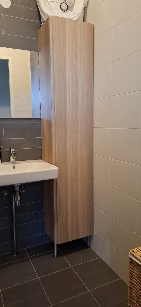 IKEA GODMORGON badkamerkast (40 x 32 x 192 cm), Ophalen, (Half)hoge kast, Minder dan 50 cm, Zo goed als nieuw