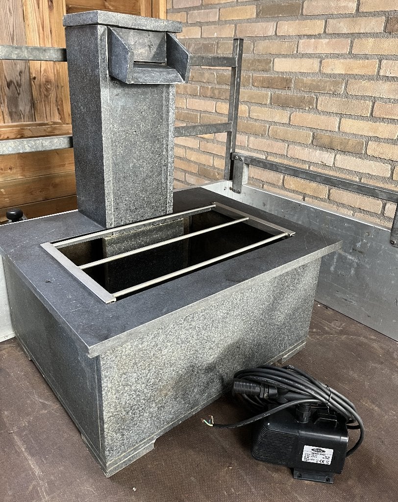 Waterfontein  Waterornament, Tuin en Terras, Waterpartijen en Fonteinen, Ophalen, Gebruikt, Beton, Waterornament