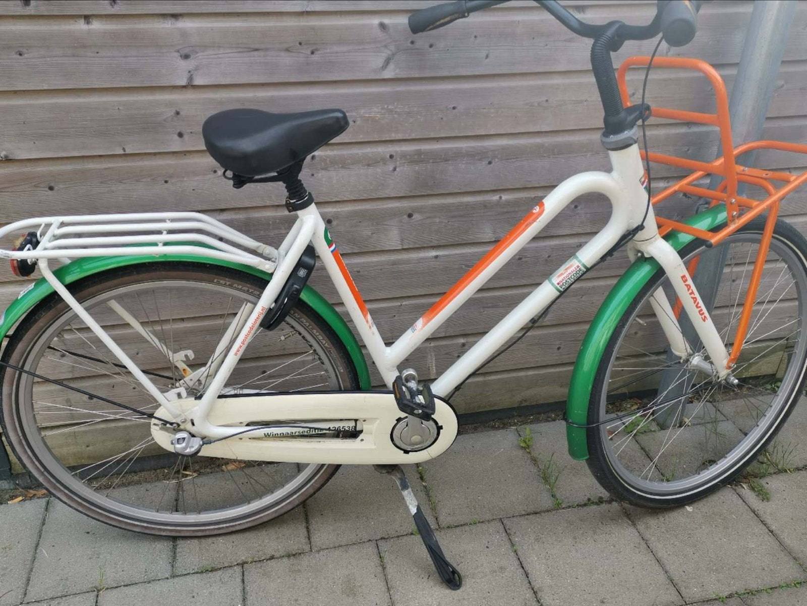 Batavus Transportfiets met Voordrager - Wit/Groen/Oranje, Fietsen en Brommers, Ophalen, Terugtraprem, Gebruikt, Versnellingen