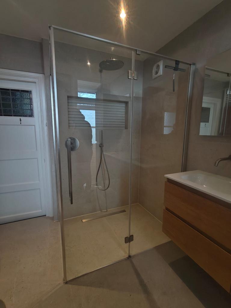 Douche Hoekcabine van Rijn, Ophalen, Zo goed als nieuw, Rvs, Douche