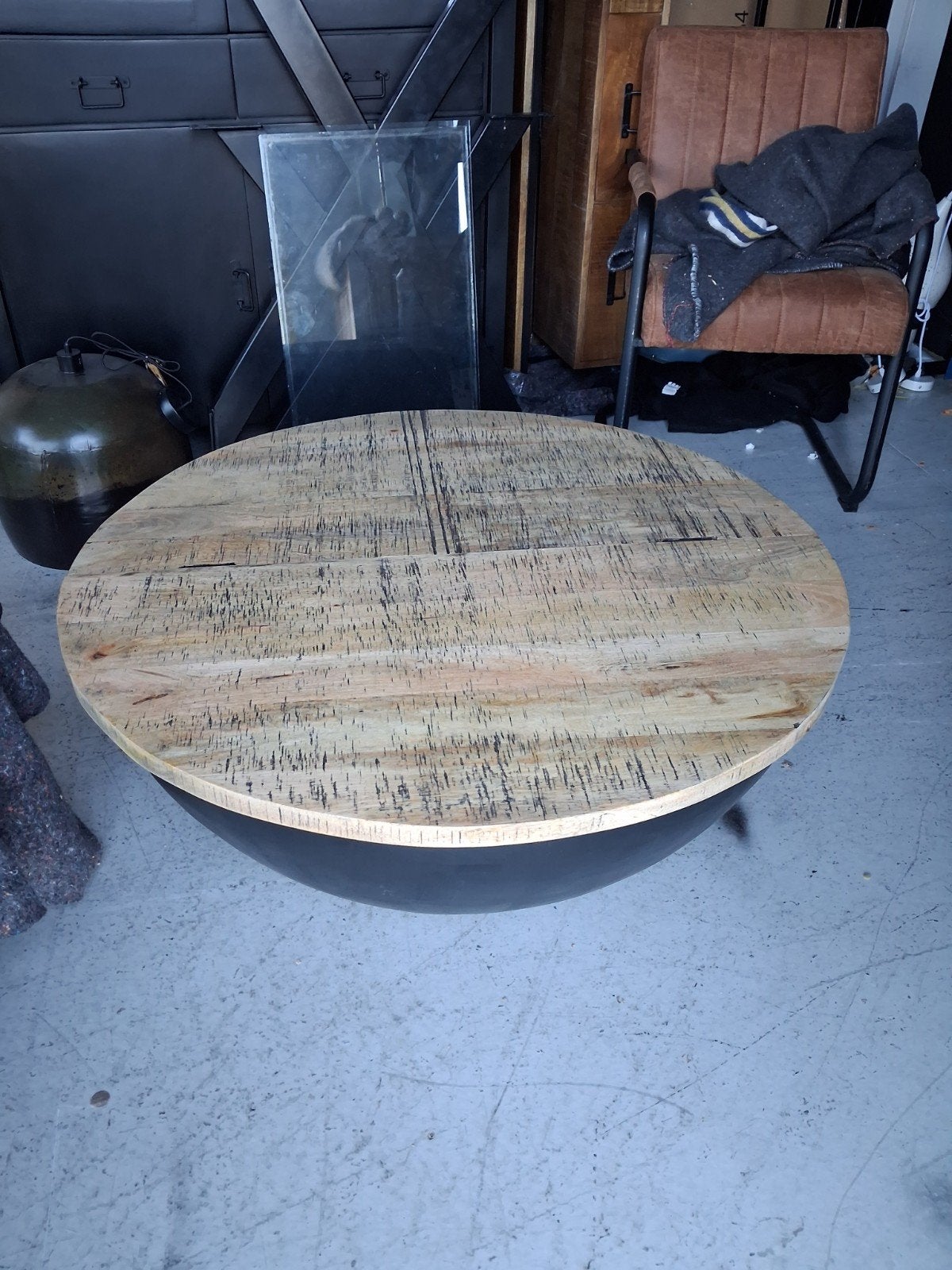 salontafel met schaal. mango., Ophalen, 100 tot 150 cm, Rond, Nieuw
