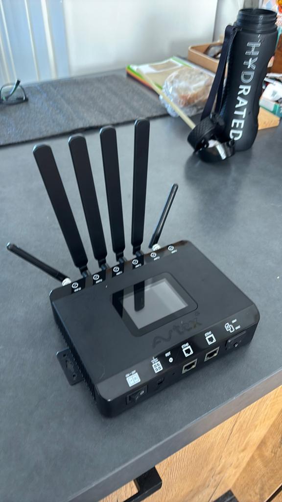 Camper/boot/caravan router met 4G, Computers en Software, Routers en Modems, Ophalen of Verzenden, Zo goed als nieuw