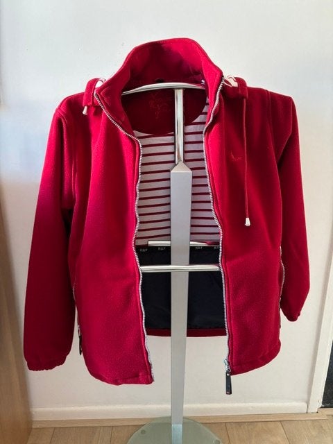 Fleecevest maat s/m, Ophalen, Zo goed als nieuw, Kleding