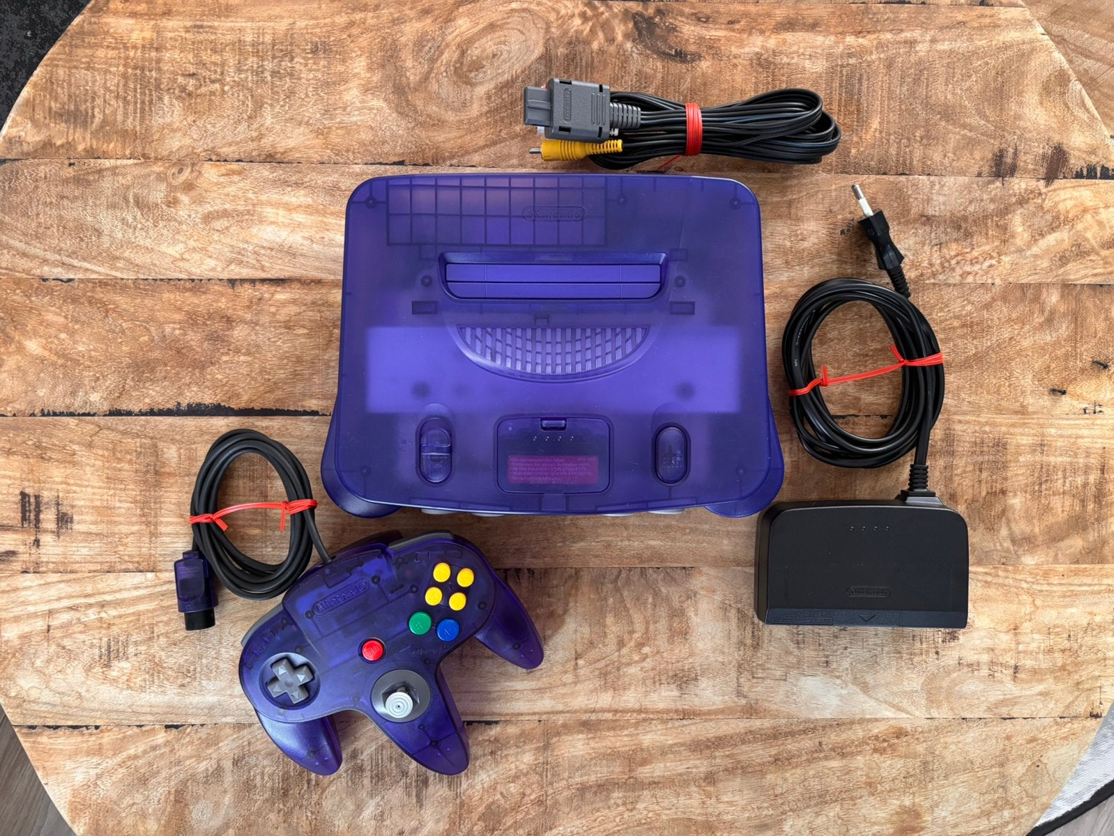 Nintendo 64 Funtastic Grape Purple set compleet, Ophalen of Verzenden, Zo goed als nieuw, Met 1 controller