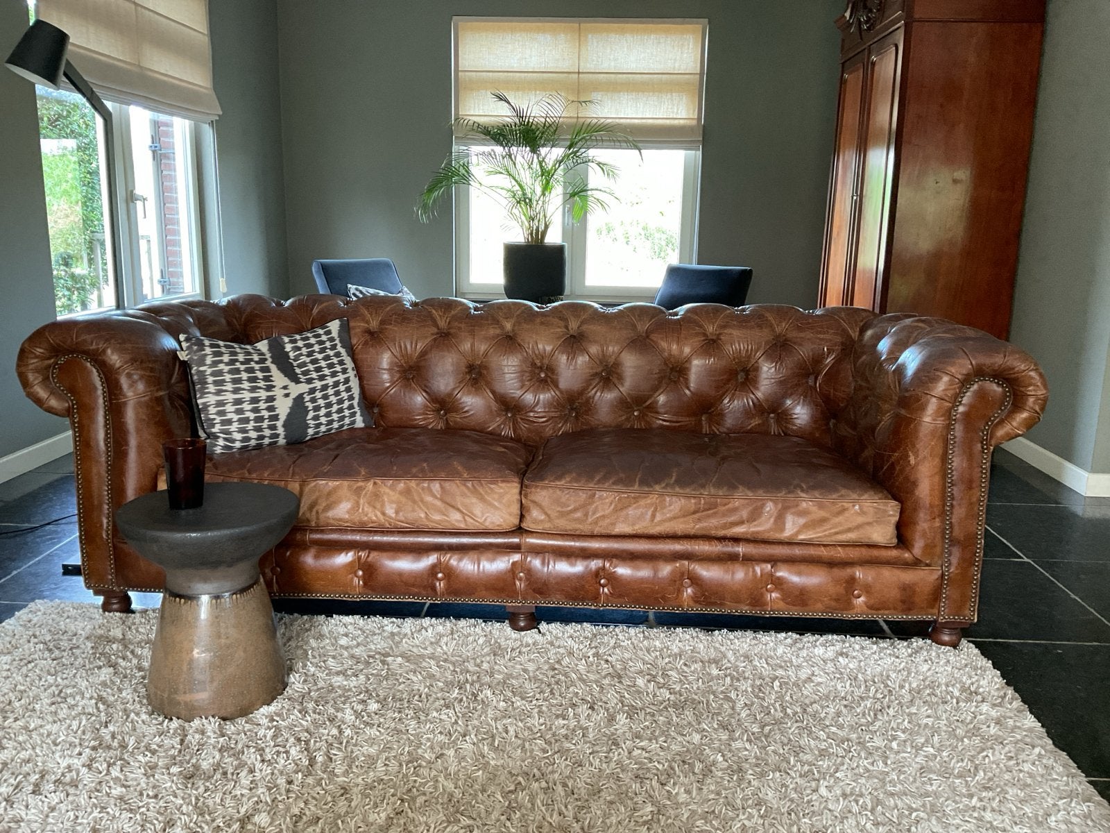 Flamant Edinburgh Chesterfield bank - Cognac leer, Huis en Inrichting, Gebruikt, Driepersoons, Ophalen of Verzenden, Rechte bank