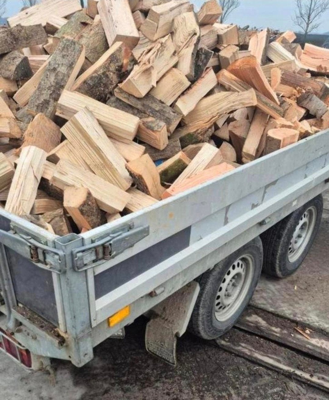 DROOG EN GEKLOOFD HAARDHOUT., Minder dan 3 m³, Ophalen