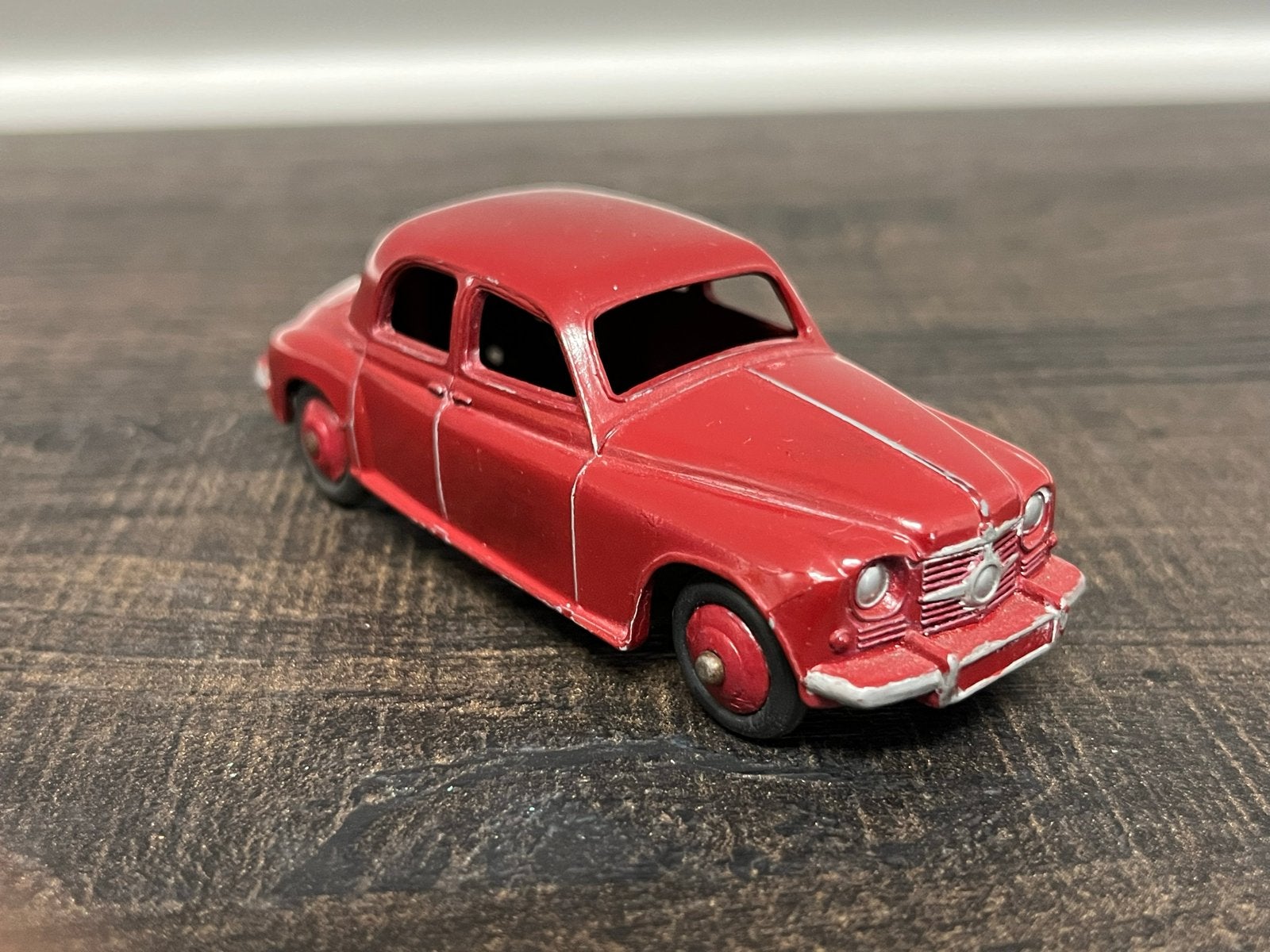Dinky Toy No. 156 Rover 75 - Maroon Rood, Hobby en Vrije tijd, Ophalen of Verzenden, Zo goed als nieuw, Auto