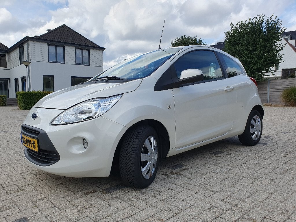 Foto 7 van Ford Ka 1.2 51KW 2009 Wit