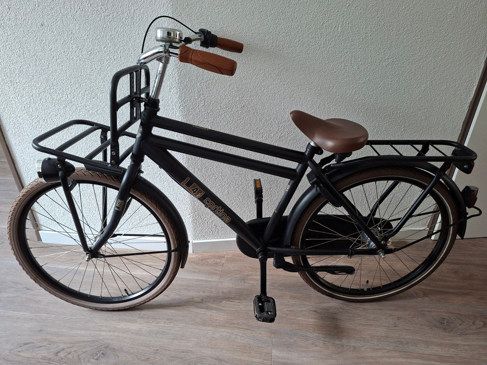 zeer nette meisjes fiets 24 inch cortina U4, Fietsen en Brommers, Fietsen | Kinderfietsjes, Ophalen, Zo goed als nieuw, 20 inch of meer