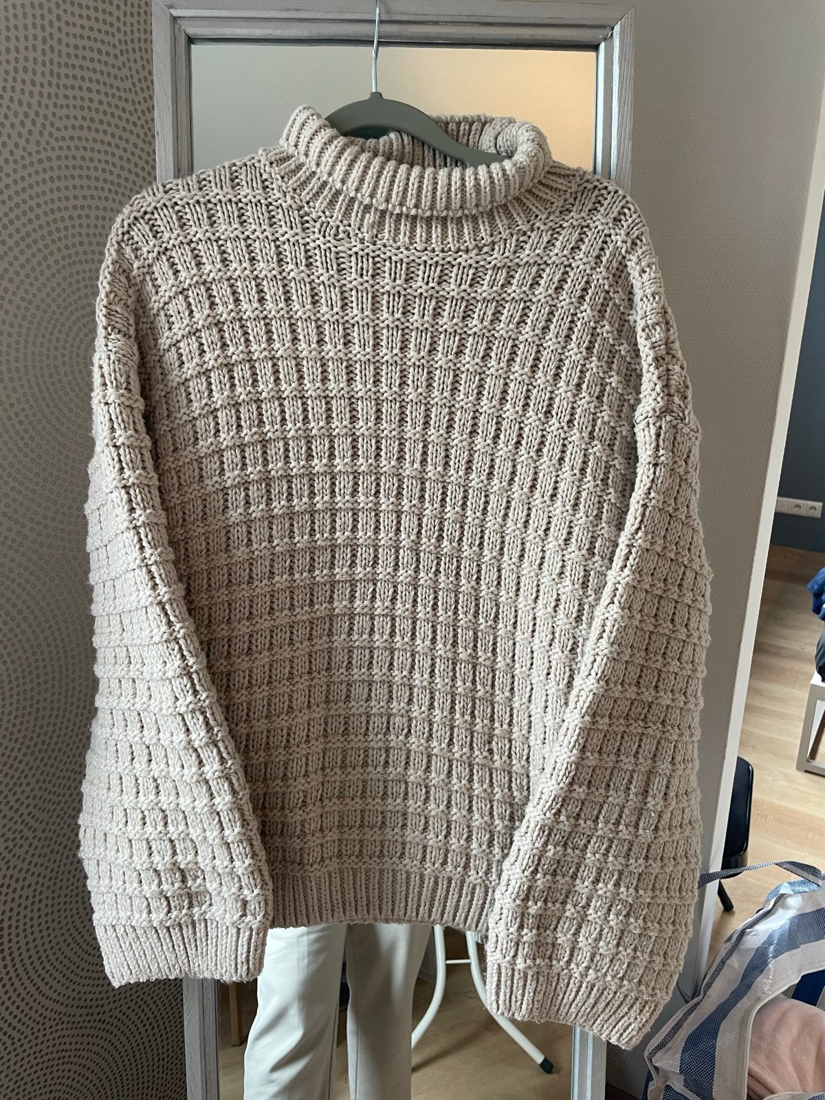 H&M gebreide coltrui in beige, maat L, Ophalen of Verzenden, Gedragen, Maat 42/44 (L), Beige