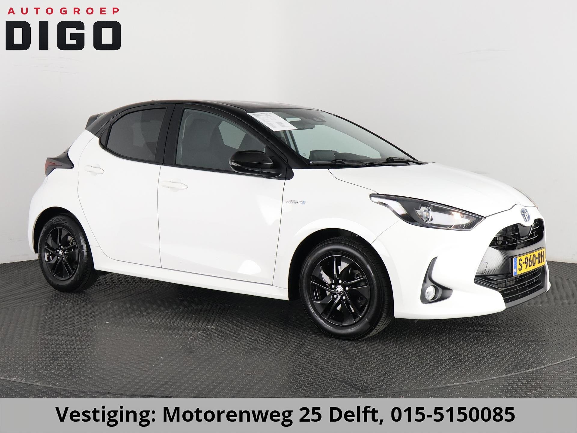 Toyota Yaris 1.5 HYBRIDE BI-TONE SPORT GARANTIE 6-2031 . ADA, Auto's, Gebruikt, Euro 6, 1490 cc, Bedrijf