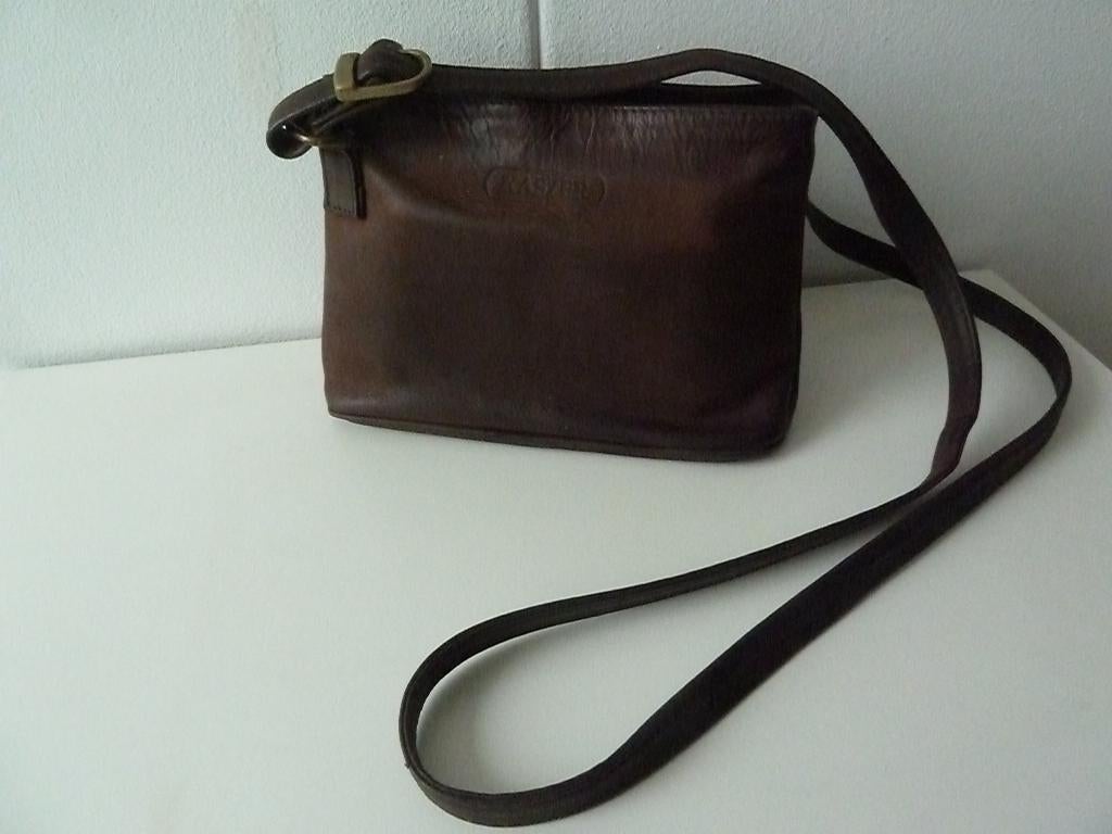 Kaszer nubuck leren schoudertasje nieuwstaat, Ophalen of Verzenden, Zo goed als nieuw, Bruin, Leer