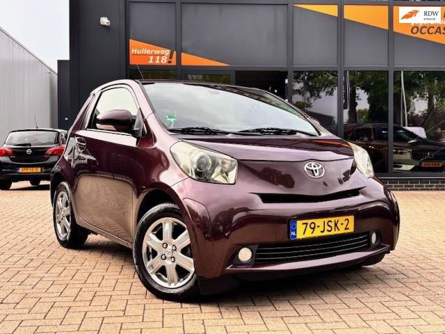 Toyota IQ 1.0 VVTi Aspiration/leder/stoelverw/lm velgen/zeer, Auto's, Toyota, Gebruikt, Overige kleuren, 4 stoelen, Handgeschakeld