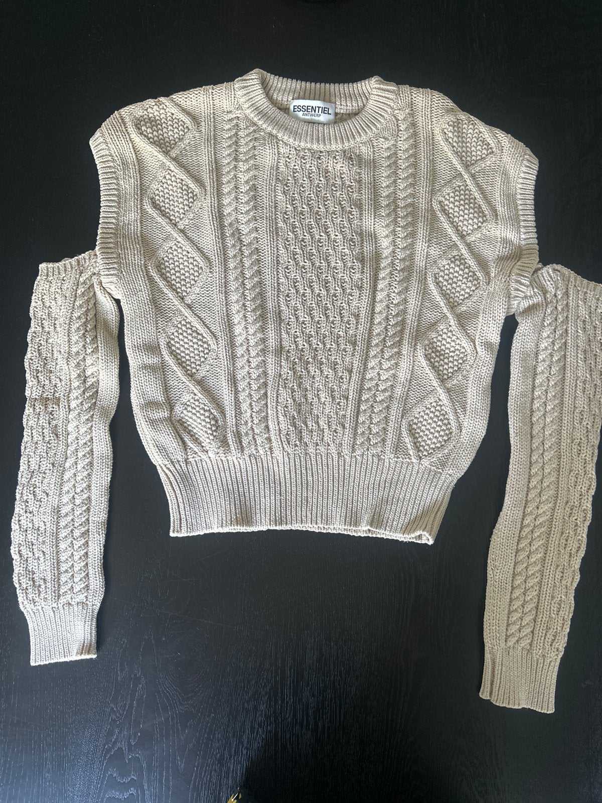 Essentiel Antwerp gebreide trui met afneembare mouwen, Kleding | Dames, Ophalen of Verzenden, Zo goed als nieuw, Maat 36 (S), Beige