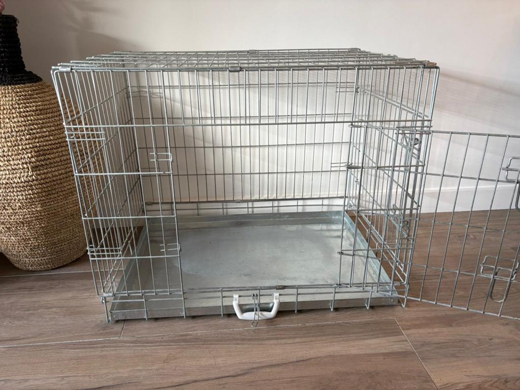 Hondenbench gratis, Dieren en Toebehoren, Hondenbenches, Gebruikt, Ophalen