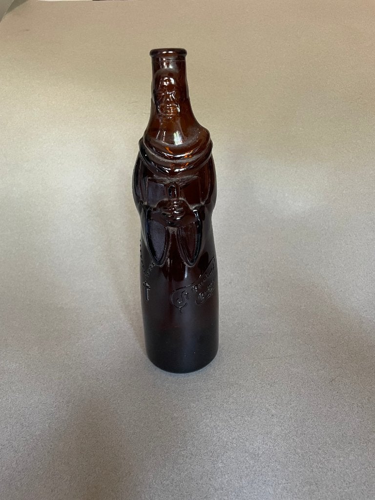 Vintage bierfles van St. Bernhard Brau in de vorm van Monnik, Antiek en Kunst, Ophalen of Verzenden