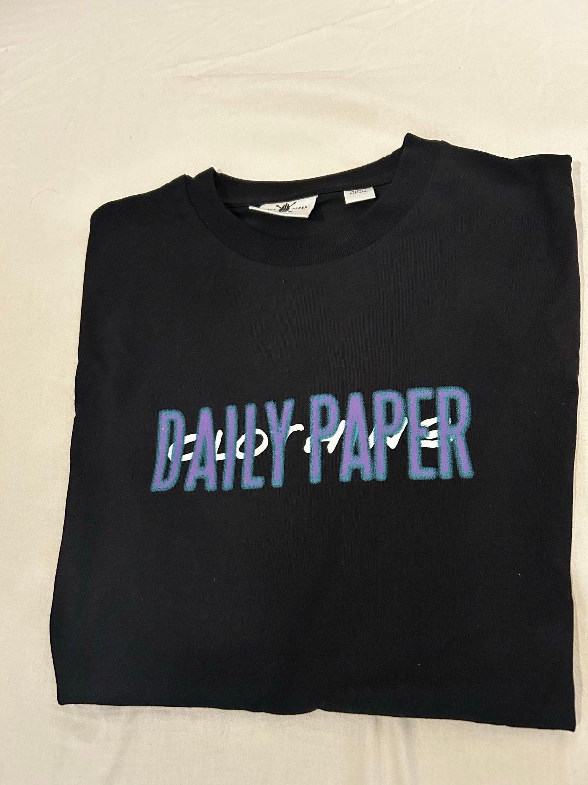 Daily Paper T-shirt Zwart met Logo - Maat S, Ophalen of Verzenden, Zo goed als nieuw, Maat 46 (S) of kleiner, Zwart