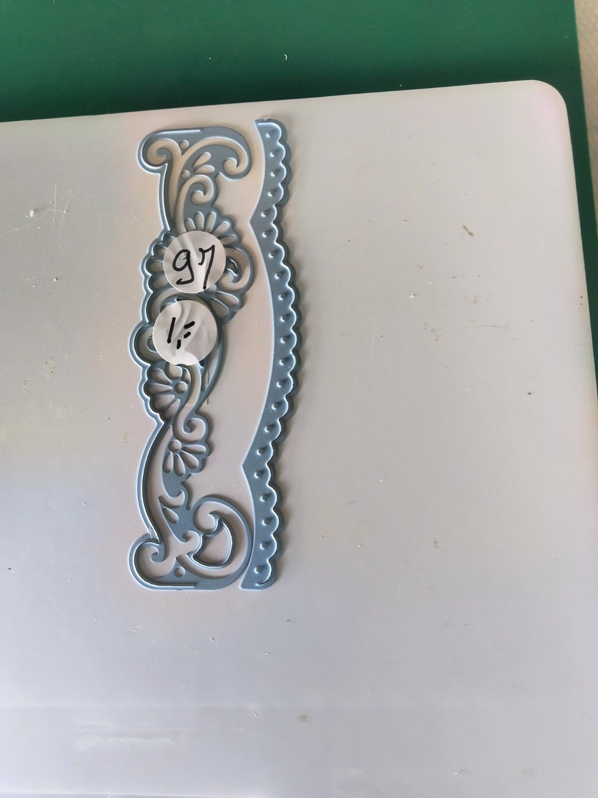 snijmallen Marianne Design Creatabls, Ophalen of Verzenden, Zo goed als nieuw, Overige thema's, Pons of Mal