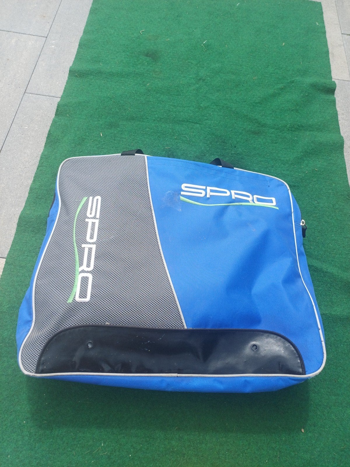 spro dubbel leefnettas, Watersport en Boten, Ophalen of Verzenden, Zo goed als nieuw, Complete set