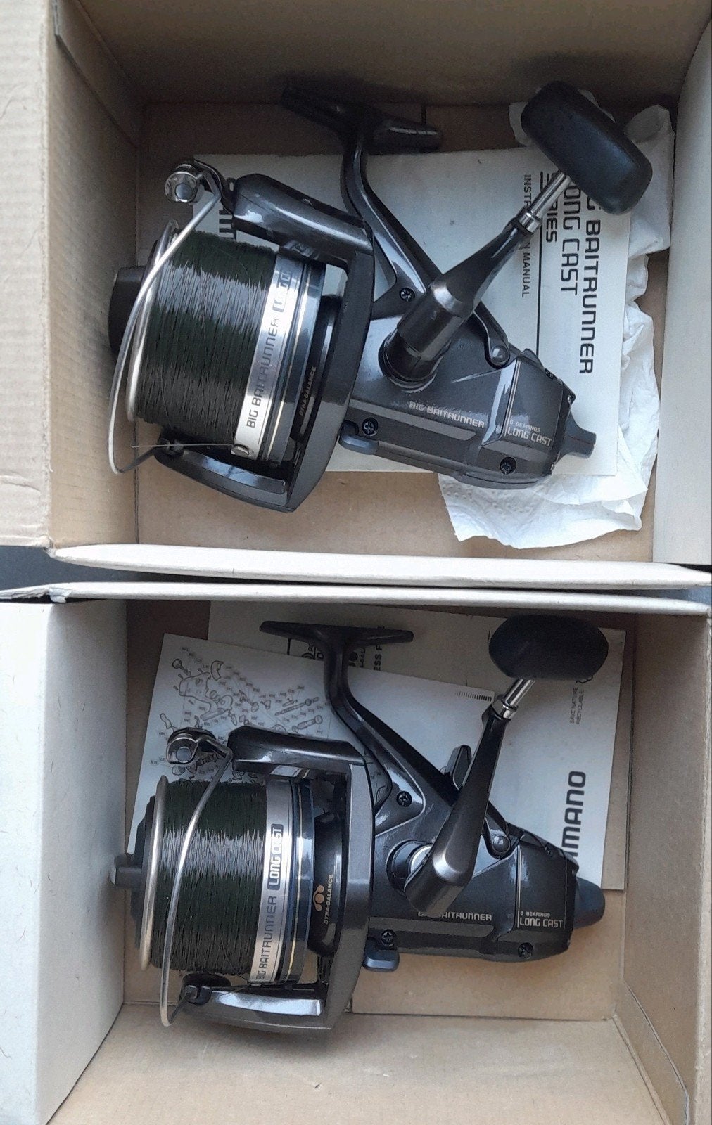 2 keer shimano big baitrunner lc met dozen + 2 reserve spoel, Ophalen of Verzenden, Zo goed als nieuw, Molen