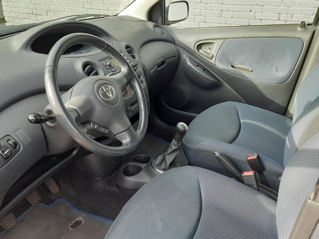 Toyota Yaris 1.0 VVT-i S-Line 5Drs Nieuwe APK ✅ (bj 2005), Auto's, Toyota, 65 pk, Gebruikt, 31 €/maand, 4 cilinders
