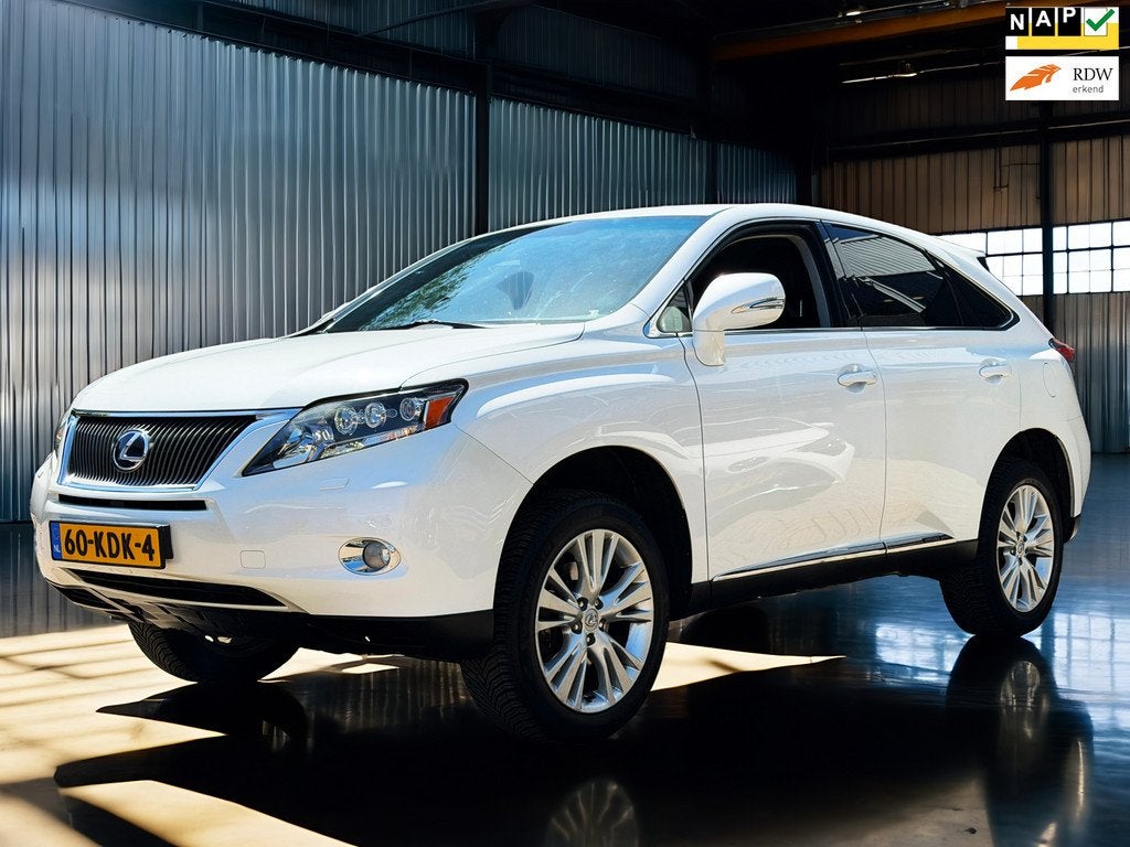 Lexus RX 450h 4WD Executive Stoelverkoeling_Camera_Navi_Pare, Auto's, Lexus, Automaat, 249 pk, Gebruikt, 2000 kg