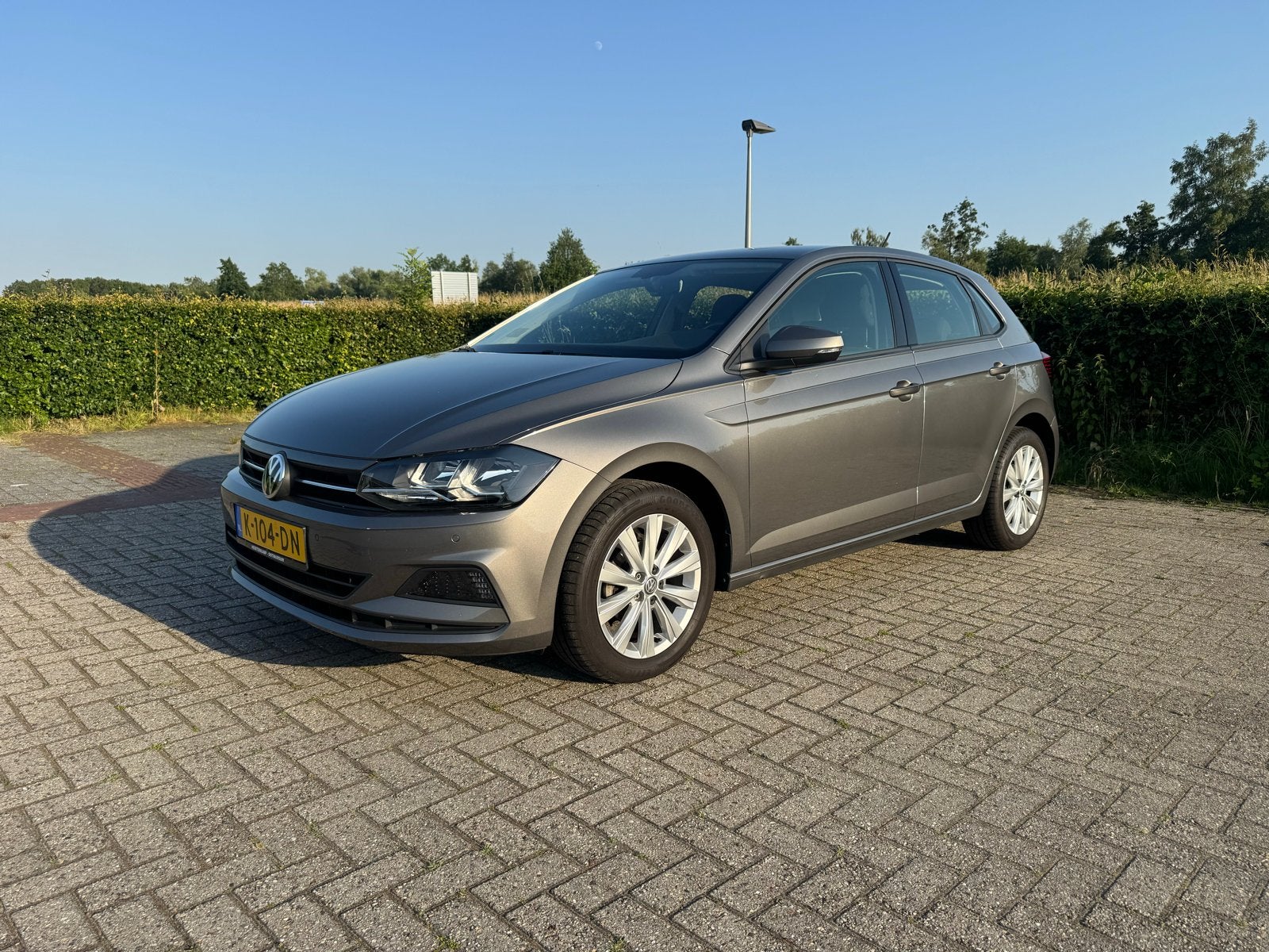 Volkswagen Polo 1.0 TSI 95pk 2020 Trekhaak, Auto's, Voorwielaandrijving, Stof, 95 pk, 1055 kg