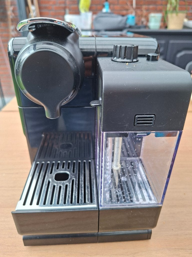 Nespresso Delongi