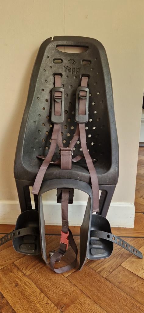 Yepp achterzitje met bagagedrager adapter, Achterzitje, Yepp, Ophalen, 15 t/m 25 kg