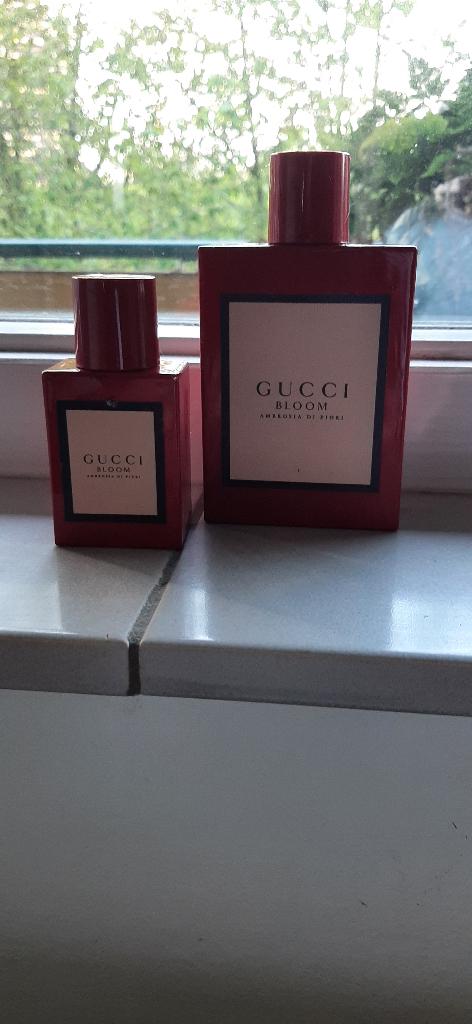 Gucci Bloom eu de parfume, Ophalen of Verzenden, Gebruikt