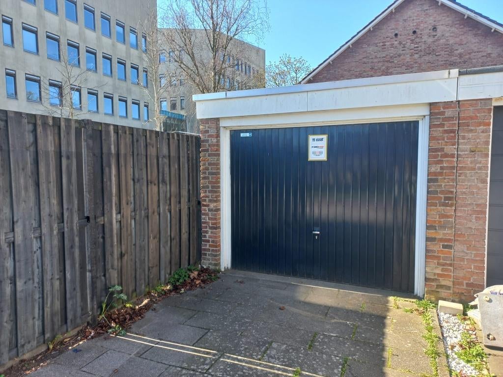 Garagebox te huur – Barendrecht – Centrum, Auto diversen, Autostallingen en Garages