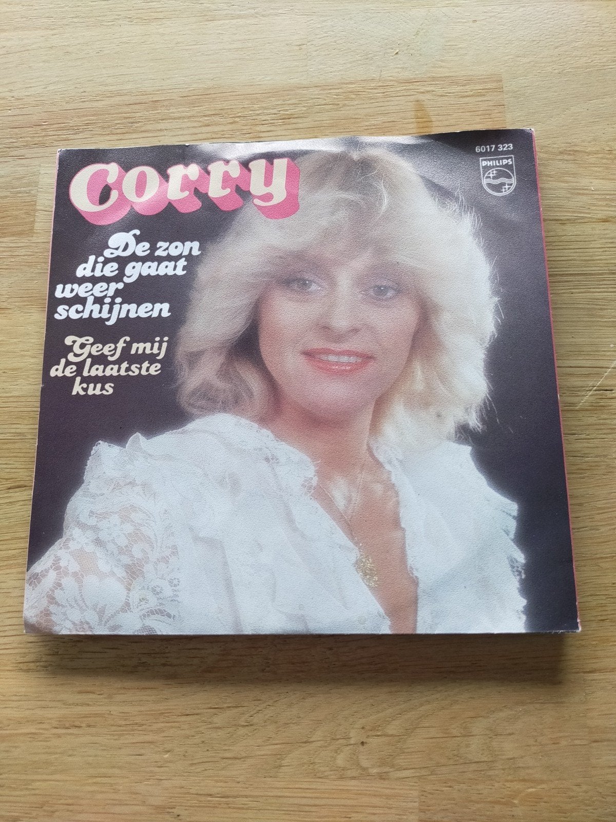 Corry Konings , de zon gaat weer schijnen, Ophalen of Verzenden, Zo goed als nieuw, Nederlandstalig