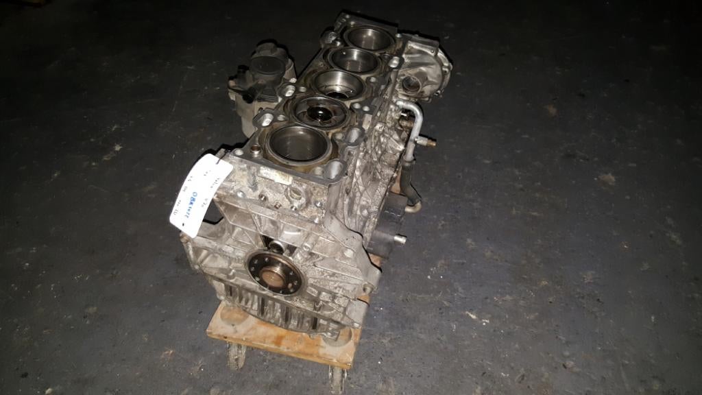 Onderblok Volvo V70 2.4 D5 120 kW 2003, Ophalen of Verzenden