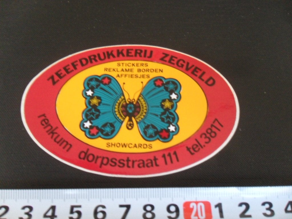 sticker renkum zeefdrukkerij ZEGVELD dorpsstraat 111, Ophalen of Verzenden, Zo goed als nieuw