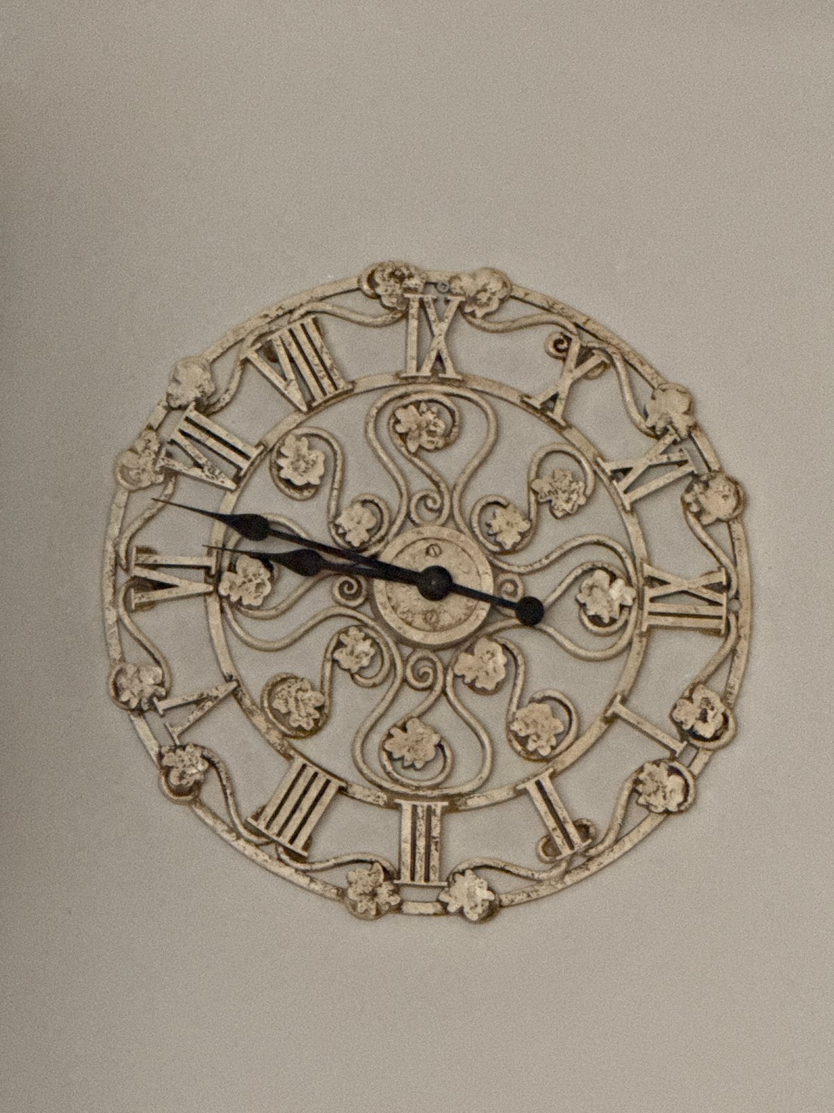 Decoratieve wandklok met Romeinse cijfers, Ophalen of Verzenden