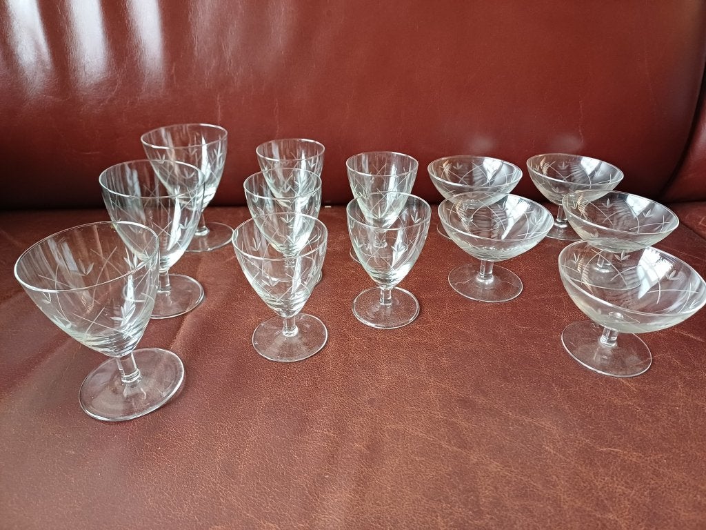 Te koop : antieke glazen uit 1963., Verzamelen, Ophalen of Verzenden, Zo goed als nieuw, Overige typen