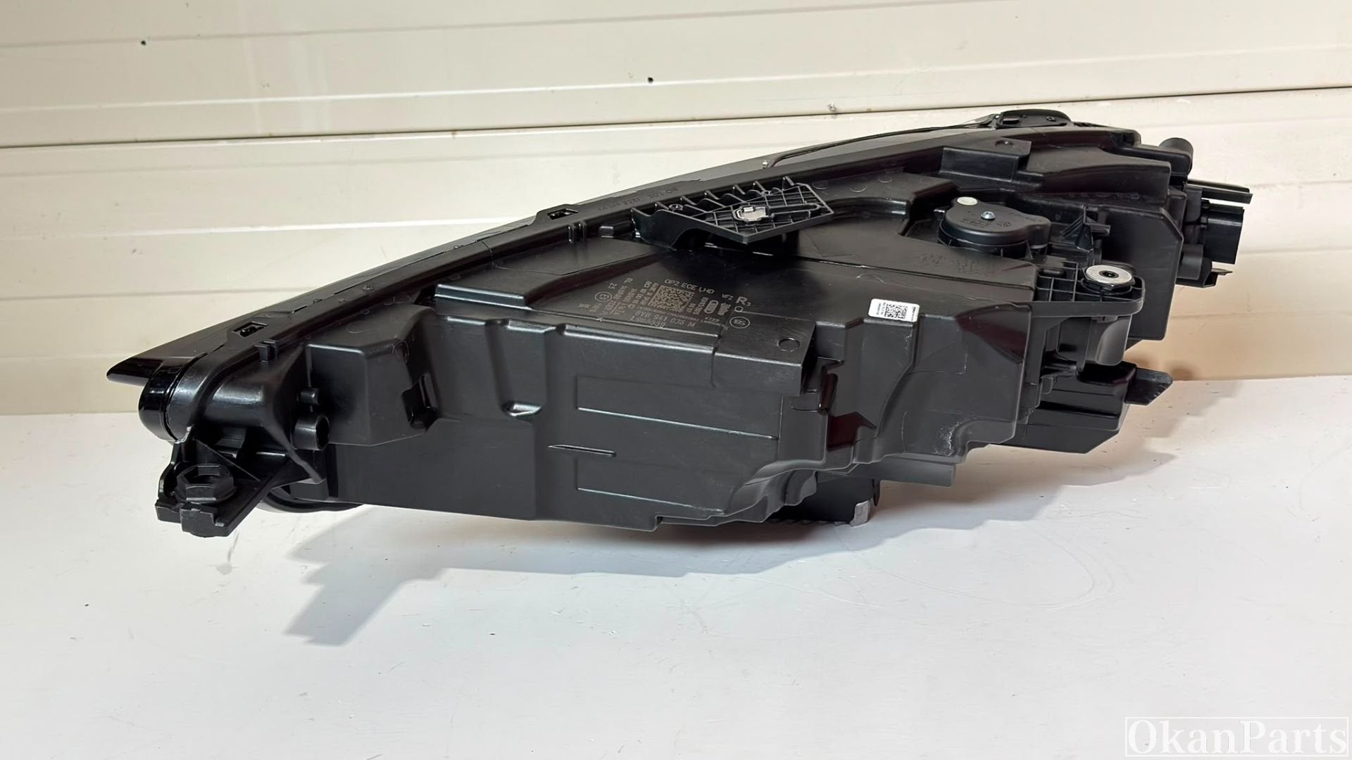 Audi RS3 8Y Facelift LED rechter koplamp rechts 8Y0941036M, Auto-onderdelen, Verlichting, Gebruikt, AUDI AG, Auto-Union-Strasse 1
85045  Ingolstadt, DE