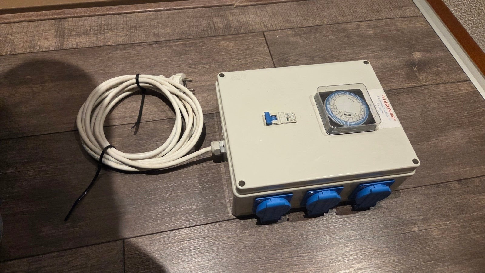 Cli-Mate VoiBox 16A met tijdschakelaar, Ophalen