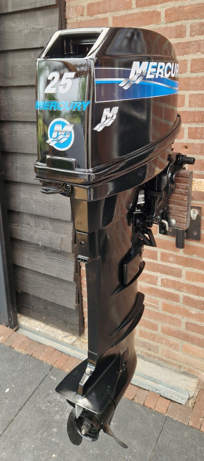 Mercury 25pk Langstaart electrisch gestart, Watersport en Boten, Ophalen of Verzenden, Zo goed als nieuw, Benzine, 10 tot 30 pk