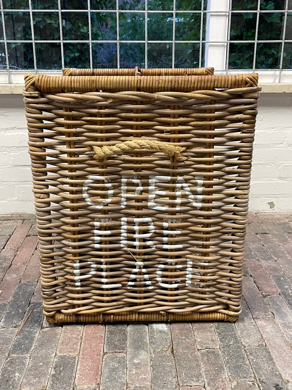 Riviera Maison fire wood basket open fire place, Huis en Inrichting, Woonaccessoires | Schalen en Manden, Ophalen, Zo goed als nieuw